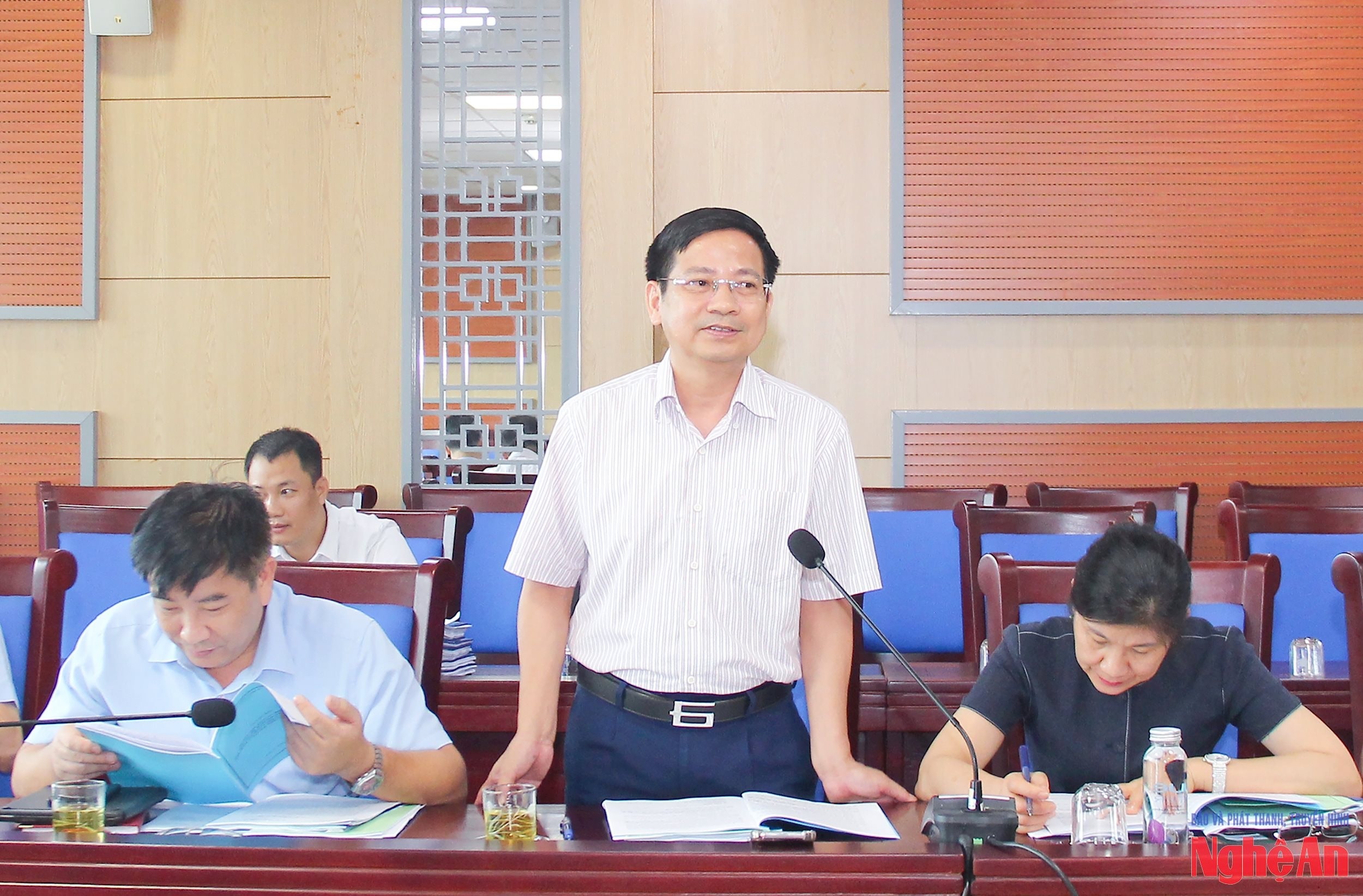 bna_-truong-ban-kinh-te-ngan-sach-hdnd-tinh-cao-tien-trung.jpg