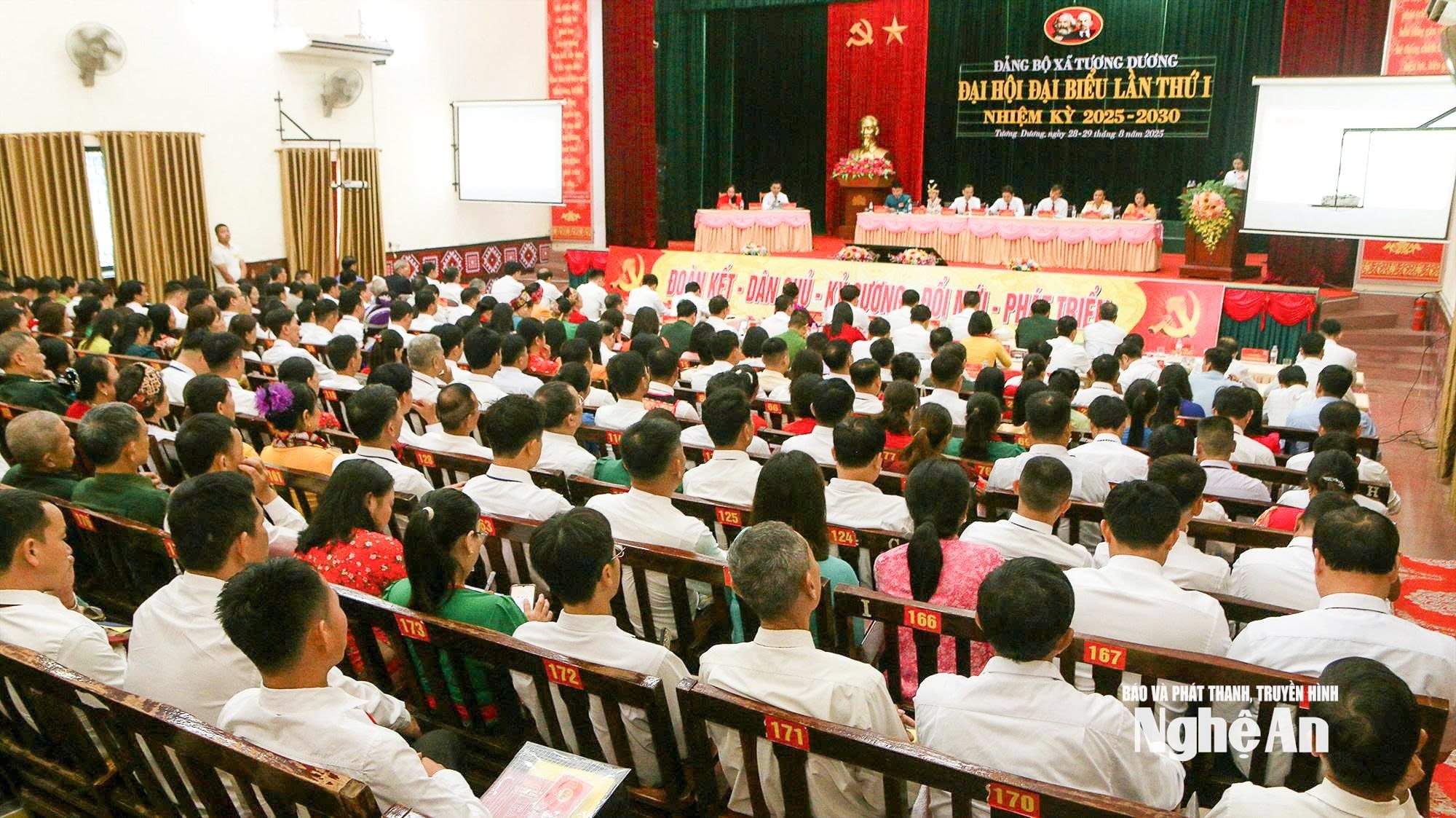 bna_dai-hoi-xa-tuong-duong-6.jpg