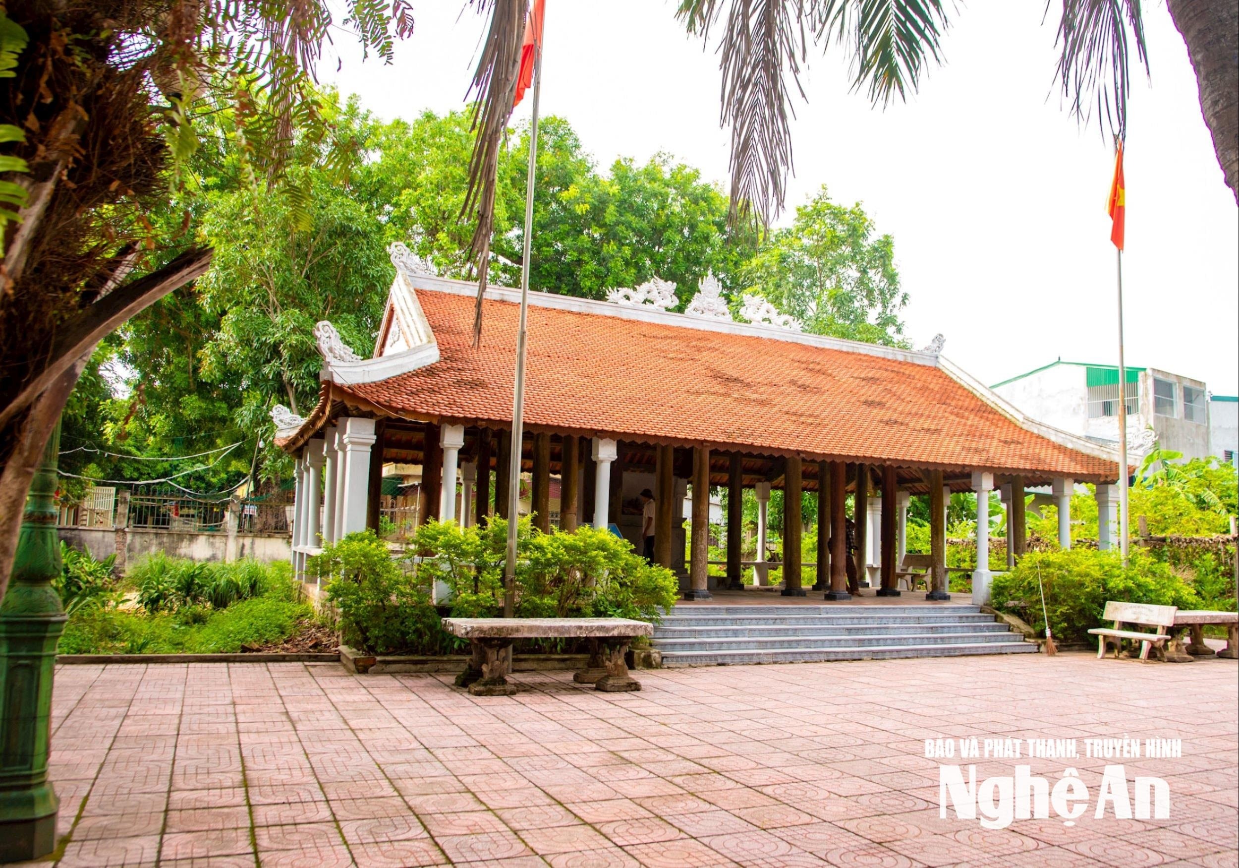 dinh-trung-o-phuong-hung-dung-thanh-pho-vinh-duoc-tu-bo-khang-trang-vao-cuoi-nam-2022.-anh-minh-quan.jpg