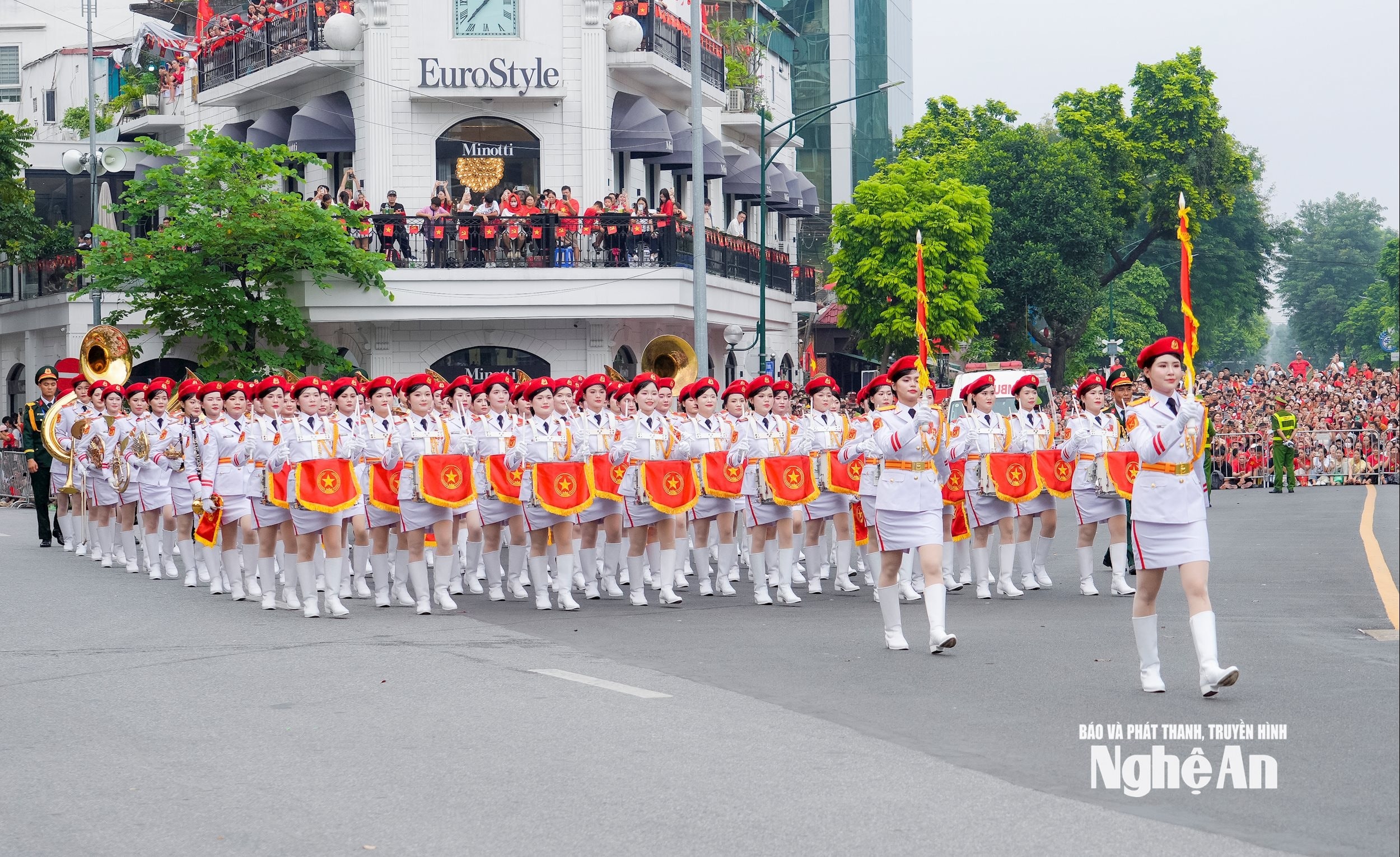 bna__dsc8170(1).jpg