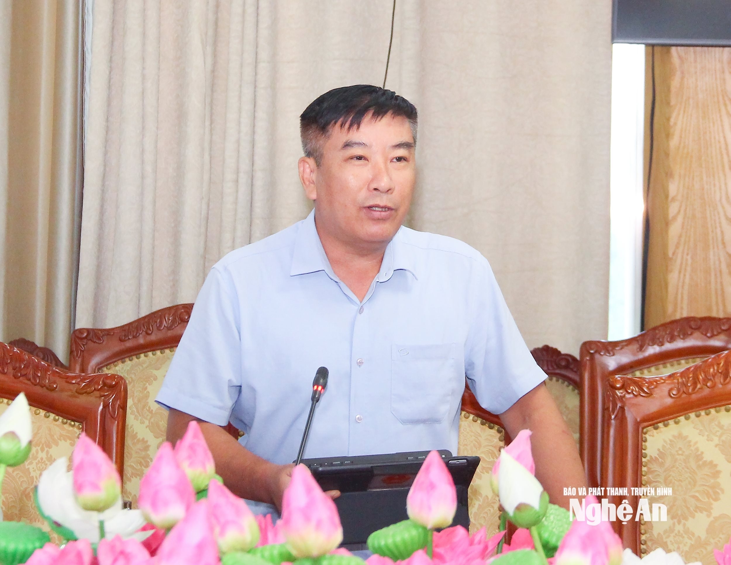 bna_-pho-truong-ban-kinh-te-va-ngan-sach-hdnd-tinh-neu-y-kien-gop-y-vao-du-thao-luat-.jpg