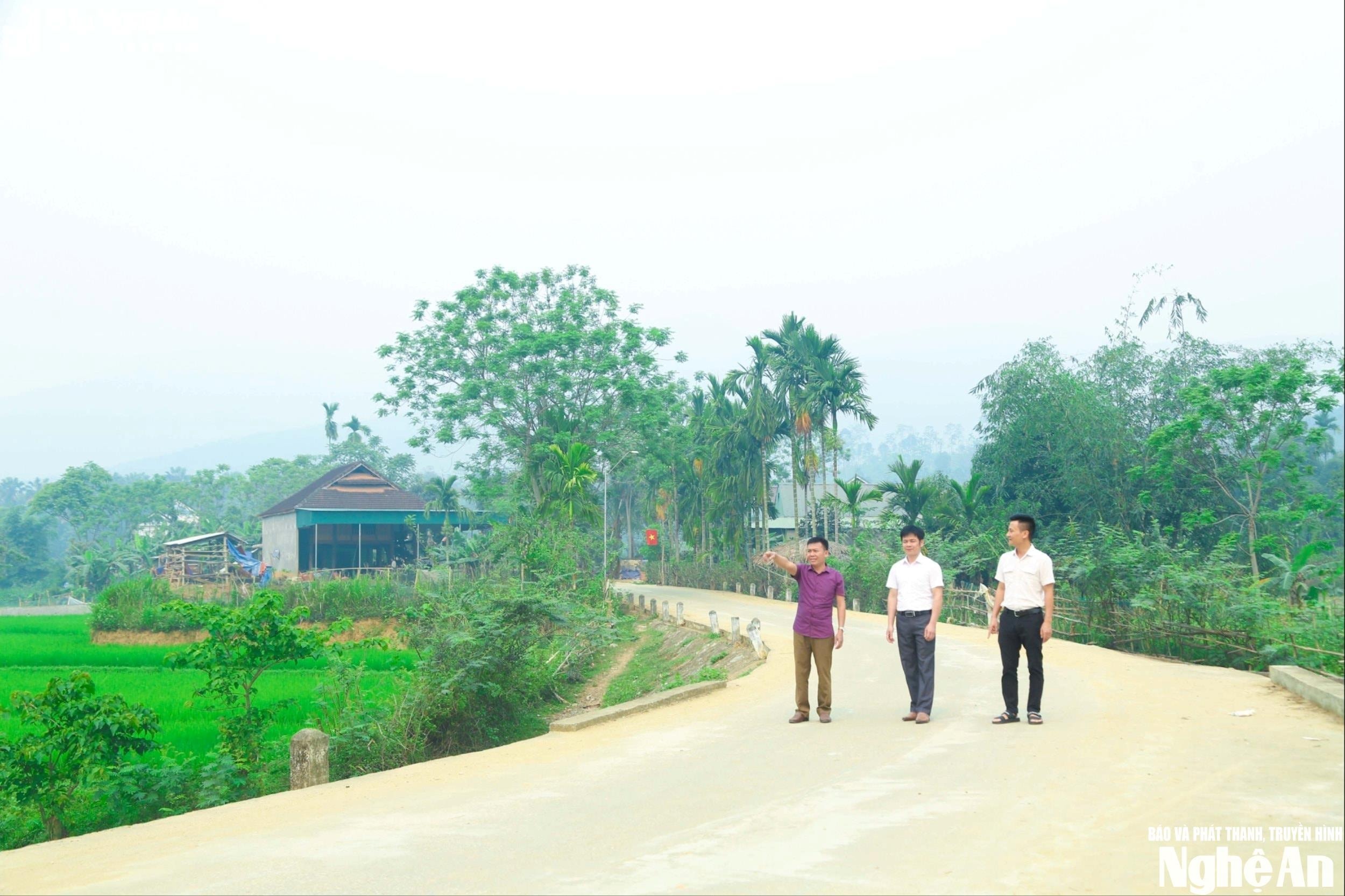 uploaded-khanhlybna-2023_09_23-_nhung-con-duong-ntm-rong-rai-khang-trang-o-ban-na-cay-xa-tien-phong-anh-dinh-tuyen1-6566.jpg