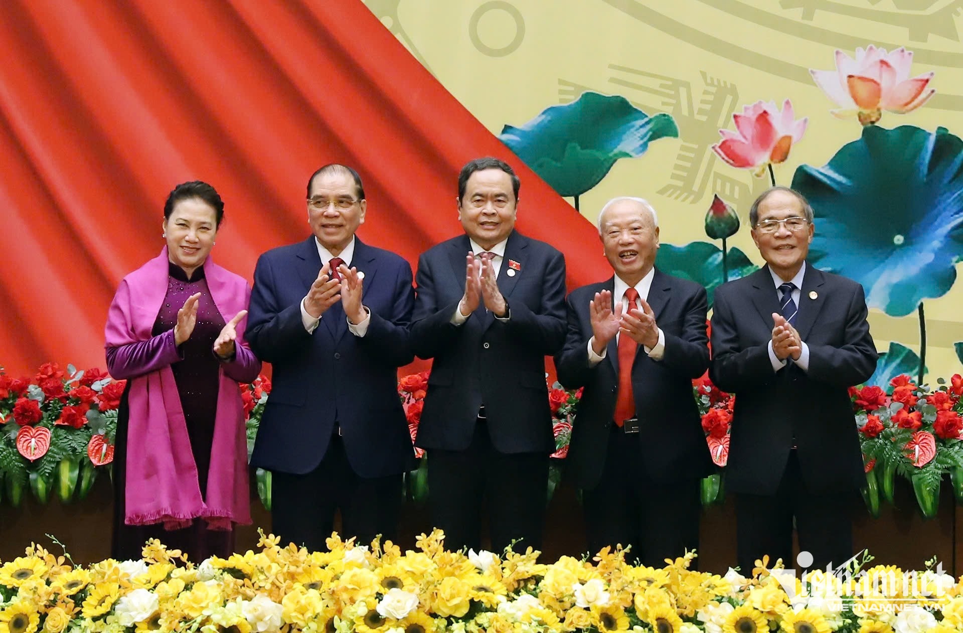 w-z7401853427256-3188b265924c3e021123b5c52c1ed64f-1106.jpg?width=0&s=f0LqZdv8jGfCAKRfhWPkJQ