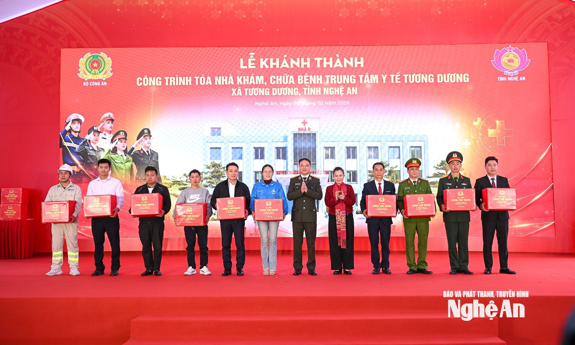 bna_khanh-thanh-trung-tam-y-te-tuong-duong-8.jpg
