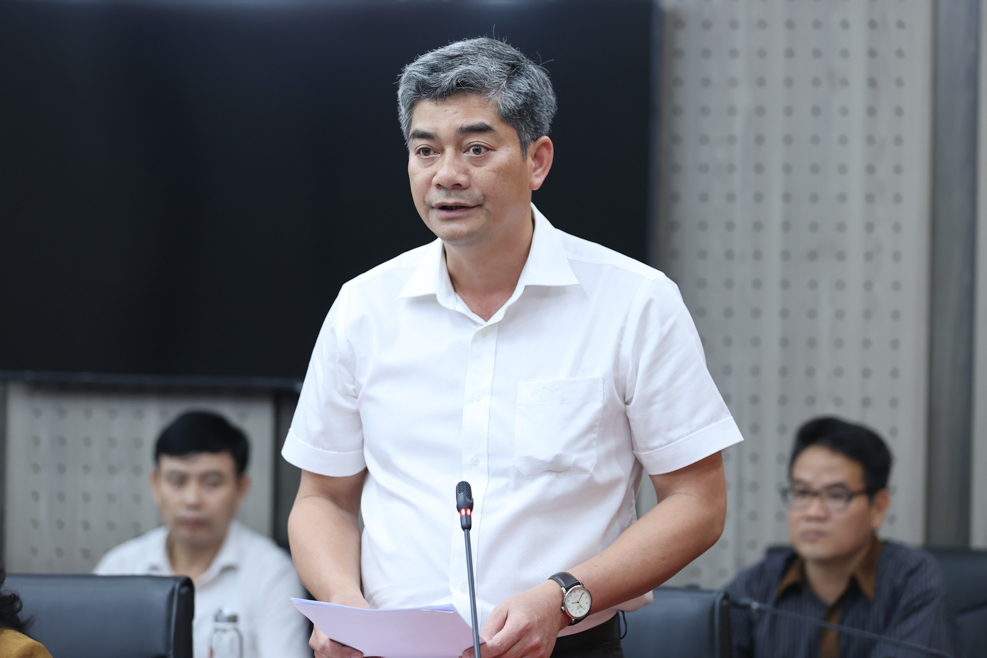 tin-4-1-3105.jpg?width=0&s=3E5ZHyzp0Dm5gyEIwce-HA