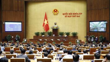 Ngày 13/11, Quốc hội biểu quyết thông qua nhiều Nghị quyết quan trọng