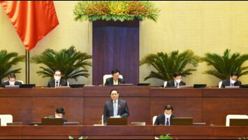 Bảo đảm nhất quán mục tiêu giữ vững ổn định kinh tế vĩ mô, kiểm soát lạm phát