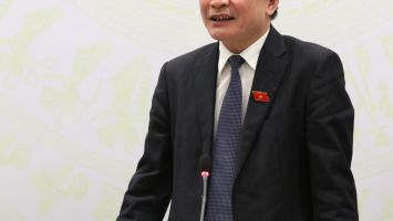 Công bố Nghị quyết của Quốc hội về gói hỗ trợ phục hồi kinh tế và cao tốc Bắc Nam