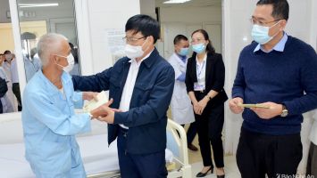 Phó Chủ tịch UBND tỉnh thăm, chúc Tết tại huyện Quỳnh Lưu và Diễn Châu