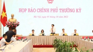 Gần 40.000 cán bộ, công chức, viên chức thôi việc: Bộ Nội vụ kiến nghị tăng lương