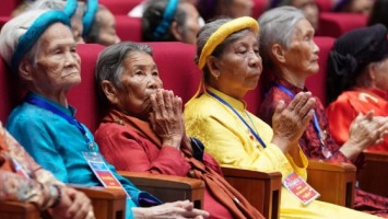 Với tất cả niềm yêu kính, biết ơn!...