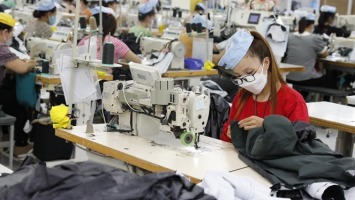 Những quyết sách vì doanh nghiệp và người lao động