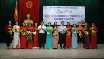 Quỳnh Lưu: Gặp mặt nữ đại biểu HĐND huyện và nữ lãnh đạo HĐND các xã, thị trấn nhân kỷ niệm ngày Phụ nữ Việt Nam 20/10