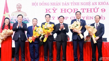 Thủ tướng phê chuẩn kết quả bầu các đồng chí Bùi Thanh An, Nguyễn Văn Đệ giữ chức vụ Phó Chủ tịch UBND tỉnh Nghệ An