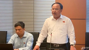 Đoàn ĐBQH Nghệ An thảo luận về Dự án Luật Phòng, chống rửa tiền (sửa đổi)