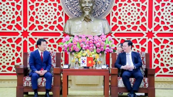 Chủ tịch UBND tỉnh tiếp xã giao Phó Thị trưởng chính quyền thành phố Gwangju (Hàn Quốc)