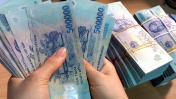 Tăng lương cơ sở từ 1/7/2023: Lương cán bộ, công chức thay đổi thế nào?