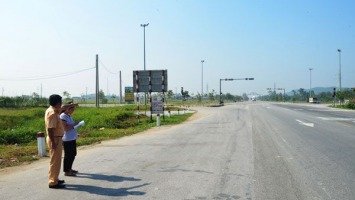 Cử tri huyện Hưng Nguyên phản ánh nhiều về hệ thống giao thông, thủy lợi