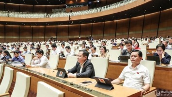 Chính phủ thống nhất đề xuất trước mắt chưa bỏ công cụ Quỹ bình ổn giá xăng dầu