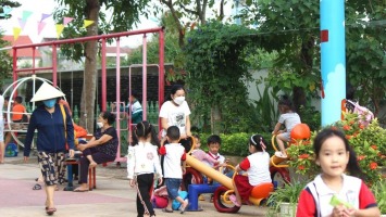 Trợ cấp cho con công nhân: Nhiều băn khoăn