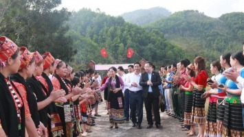 Dân vận khéo, sáng bản làng