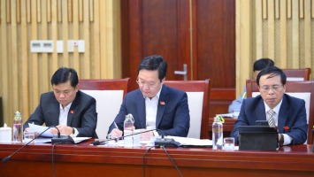 Tăng cường phối hợp xử lý thủ tục, đẩy nhanh giải ngân vốn đầu tư công