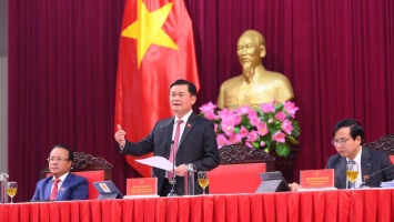 Chủ tịch HĐND tỉnh: ‘Ứng xử việc gì cũng phải nghĩ đến dân’