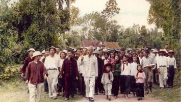 Ngày xuân về thăm quê Bác: Làng Sen – Làng Chùa