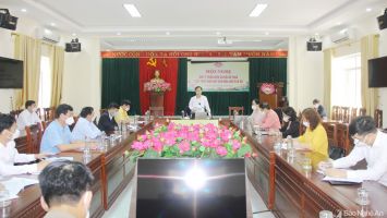 Đề xuất chính quyền xã công khai quy hoạch cán bộ và xử lý cán bộ sai phạm