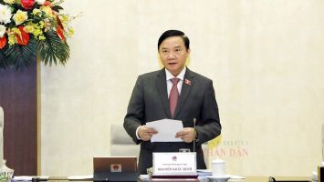 Phiên họp thứ Chín của Ủy ban Thường vụ Quốc hội: Thực hiện dân chủ ở cơ sở thực chất, hiệu quả gắn liền với kỷ luật, kỷ cương