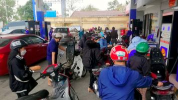 Nghệ An chỉ đạo tăng cường kiểm tra, giám sát hoạt động kinh doanh xăng dầu, bình ổn thị trường