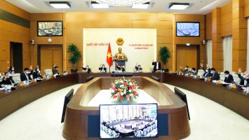 Phiên họp thứ Chín của Ủy ban Thường vụ Quốc hội: Thông qua Nghị quyết về hoạt động chất vấn và trả lời chất vấn