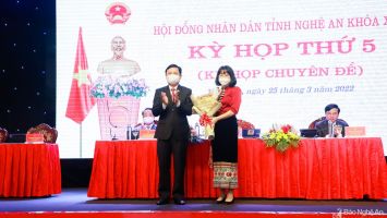 Bà Quế Thị Trâm Ngọc được bầu giữ chức Phó trưởng Ban Dân tộc HĐND tỉnh Nghệ An