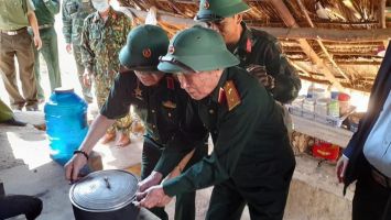 Hành trình về chiến trường xưa của các lão tướng