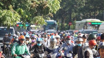 Nghỉ lễ 30/4, Thủ tướng yêu cầu chủ động tạm dừng thu phí khi ùn tắc kéo dài