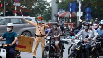 UBND tỉnh ra công điện về đảm bảo nhu cầu đi lại của nhân dân và trật tự dịp nghỉ lễ 30/4 và 1/5