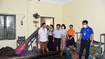 HĐND tỉnh giám sát công tác đào tạo nguồn nhân lực tại thị xã Thái Hòa