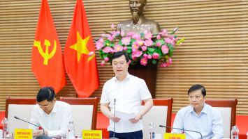 Chủ tịch UBND tỉnh: Thực hiện quyết liệt, đồng bộ, hiệu quả các giải pháp phục hồi, phát triển kinh tế