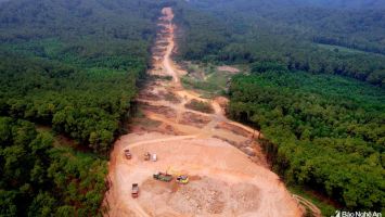 Chủ tịch UBND tỉnh kết luận về công tác GPMB Dự án đường cao tốc Bắc-Nam đoạn qua Nghệ An