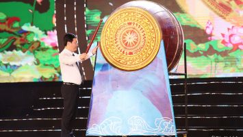 Tưng bừng khai mạc Lễ hội du lịch Cửa Lò năm 2022