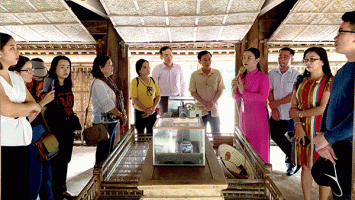 Những kỷ vật giản dị làm nên sự vĩ đại của Chủ tịch Hồ Chí Minh