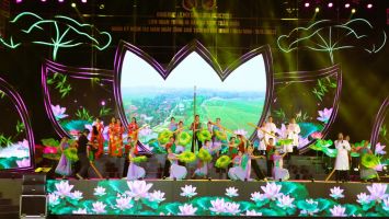 Khai mạc Lễ hội Làng Sen năm 2022