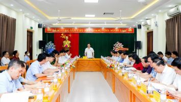 Chủ tịch UBND tỉnh: Phát triển huyện Tương Dương dựa trên 2 yếu tố sinh thái và sinh kế bền vững