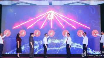 Báo Nghệ An điện tử ra mắt giao diện mới: Khẳng định sự tiên phong, đổi mới, bắt nhịp với thời đại chuyển đổi số.