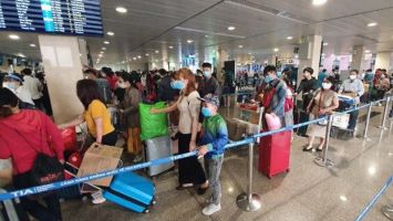 Bộ Y tế: Tạm dừng khai báo y tế nội địa