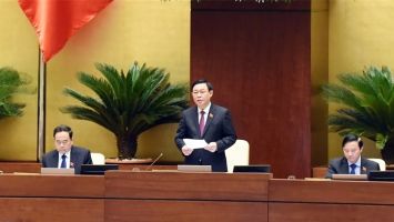 Phấn đấu tiết giảm chi phí và hạ lãi suất cho vay đối với nền kinh tế