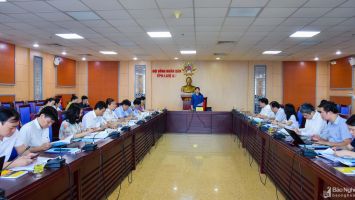 Cho ý kiến về quy định phân bổ vốn ngân sách Nhà nước cho vùng dân tộc thiểu số và miền núi tỉnh Nghệ An