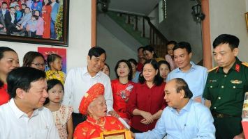 Chủ tịch nước ký quyết định tặng quà dịp kỷ niệm 75 năm ngày Thương binh - Liệt sĩ