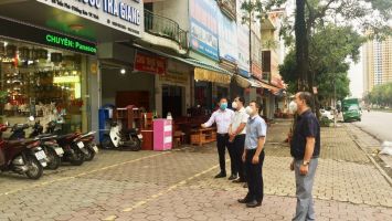 HĐND thành phố Vinh tăng cường giám sát công tác quản lý nhà nước về hoạt động quảng cáo ngoài trời