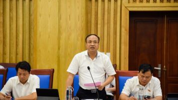 Đại biểu HĐND tỉnh Nghệ An đề nghị nâng cao trách nhiệm, đạo đức công vụ của cán bộ, công chức